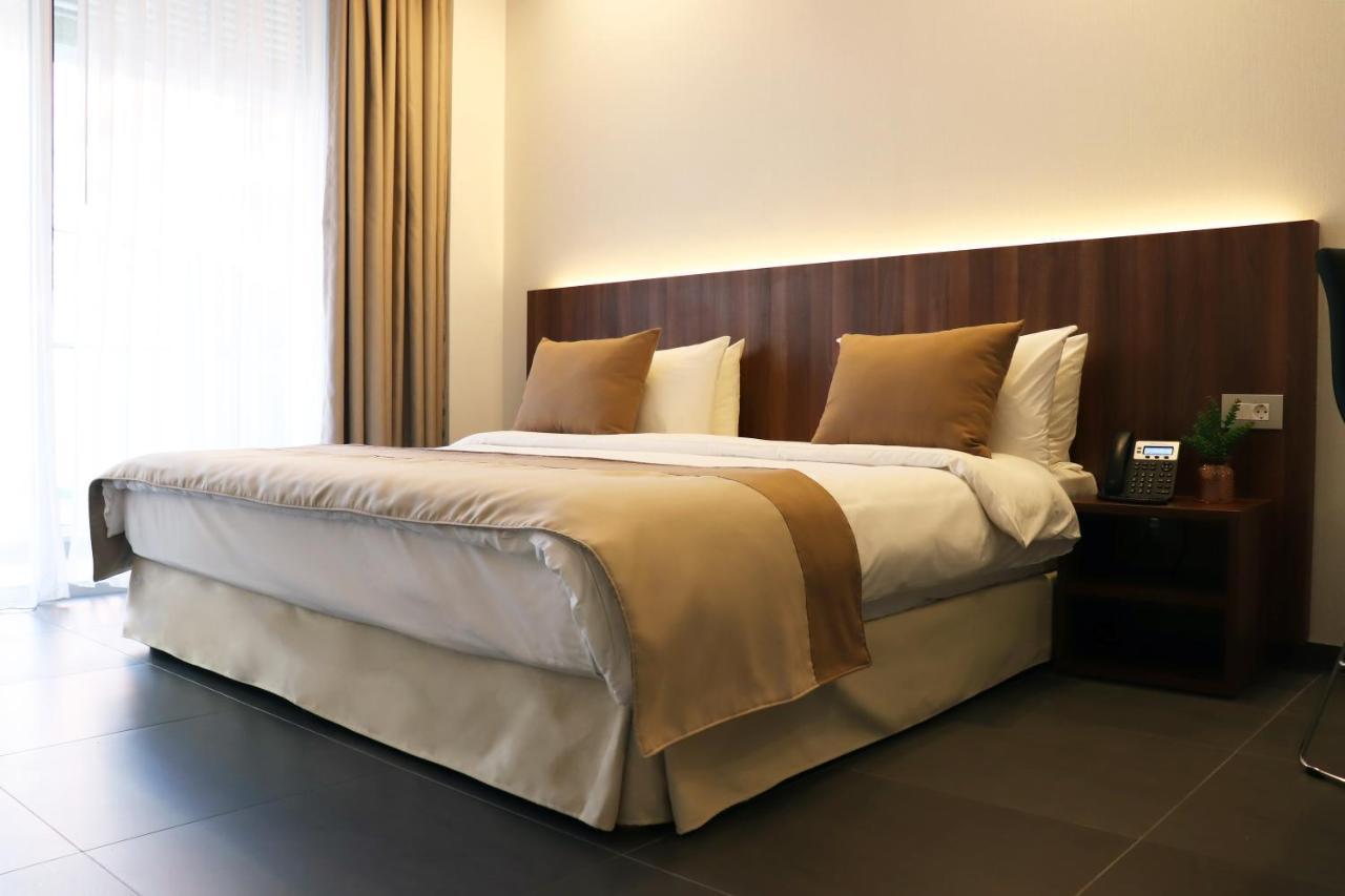 Alife Apart Hotel Beirut Exterior photo